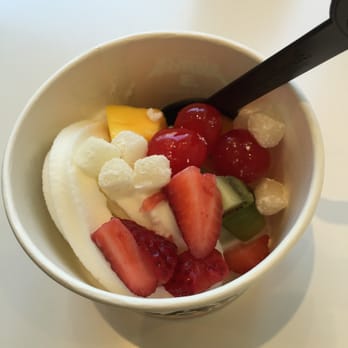 Yogurtland - Plain tart with mango, strawberries, kiwi, Maraschino cherries and mochi. - Ice Cream & Frozen Yogurt Near Me - Pasadena, California Yogurtland - Plain tart with mango, strawberries, kiwi, Maraschino cherries and mochi. - Ice Cream & Frozen Yogurt Near Me - Pasadena, California