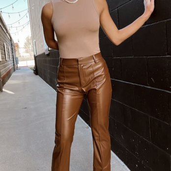 Mesh - Women's Clothing Near Me - Omaha, Nebraska Mesh - Women's Clothing Near Me - Omaha, Nebraska