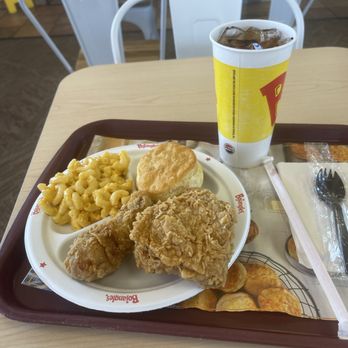 Bojangles - Food Near Me - Fayetteville, North Carolina