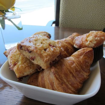 Raya - beautiful bread basket - Seafood Near Me - Dana Point, California