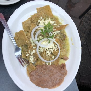 Cafeteria De Rossi - Chilaquiles verde - Breakfast & Brunch Near Me - Tequila, JAL Cafeteria De Rossi - Chilaquiles verde - Breakfast & Brunch Near Me - Tequila, JAL