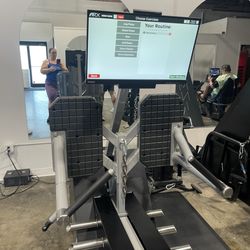 ISO Club - Get your lift on