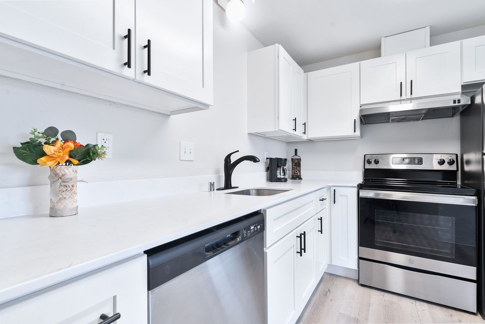 DDN Interior Supply - countertop fabricator in Kent, WA