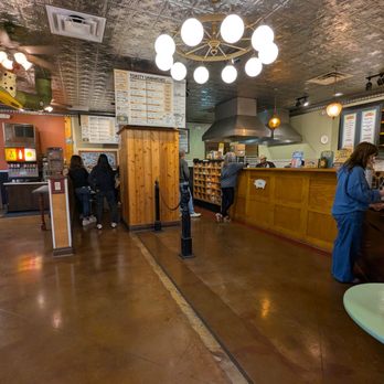 Potbelly - Sandwiches Near Me - Saint Paul, Minnesota Potbelly - Sandwiches Near Me - Saint Paul, Minnesota