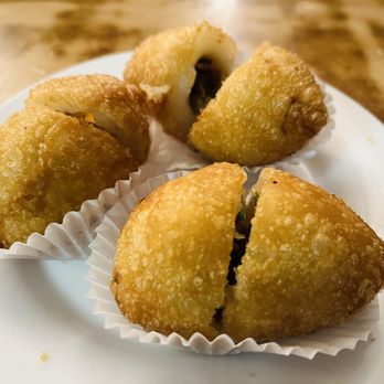 Ming's Tasty Restaurant - Ham Sui Gok (Fried Glutinous Rice Dumplings) - Dim Sum Near Me - Oakland, California