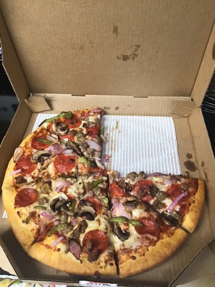 PIZZA HUT Updated October 2024 19 Reviews 203 Magnolia Ave