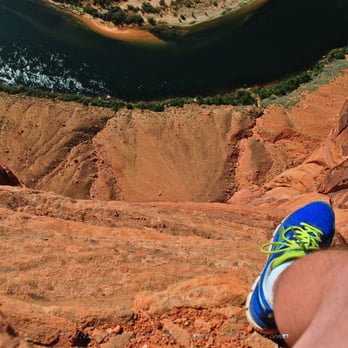 Horseshoe Bend - 4 you folks wondering abt how hi up it is, heres an idea,this is me sitting on the ledge of the Horseshoe Bend :-) i luv heights - Hiking Near Me - Page, Arizona