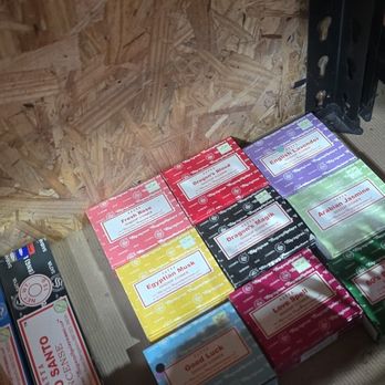 Rains County Crystals - Come incense - Pop-up Shops Near Me - Alba, Texas