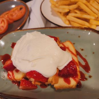 Hangar 18 Bar + Kitchen - Strawberry Shortcake, $10.00 - Sports Bars Near Me - Los Angeles, California Hangar 18 Bar + Kitchen - Strawberry Shortcake, $10.00 - Sports Bars Near Me - Los Angeles, California