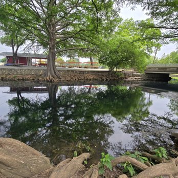 Landa Park - Parks Near Me - New Braunfels, Texas