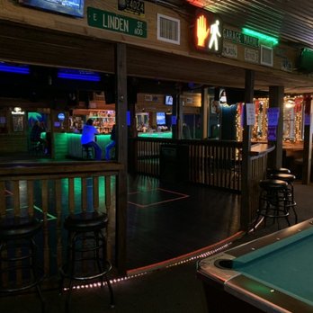 Bernie's Beach House - Inside - Dance Clubs Near Me - Port Aransas, Texas