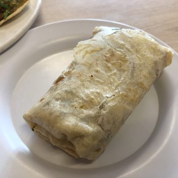 El Mariachi - Burrito couldn't fit on plate so they served it on the sideZ it was alright. - Mexican Near Me - Kapolei, Hawaii El Mariachi - Burrito couldn't fit on plate so they served it on the sideZ it was alright. - Mexican Near Me - Kapolei, Hawaii