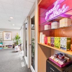 Elk Rock Wellness - Welcome to our Tea station! Take a seat & enjoy the view, your therapist will be with you shortly. #goodvibes
