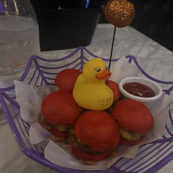 Sugar Factory - Rosemont - Halloween Sliders - Desserts Near Me - Rosemont, Illinois