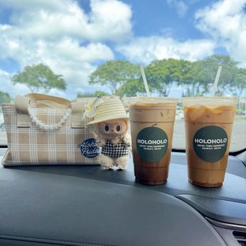 Holoholo Drive Thru Espresso - 24oz Kū Kāne Cold Brew $8.50 | 24oz Hunneh Gurl Espresso $9.50 - Coffee & Tea Near Me - Kaneohe, Hawaii