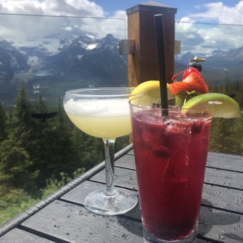 Whitehorn Bistro - Bistros Near Me - Lake Louise, Alberta
