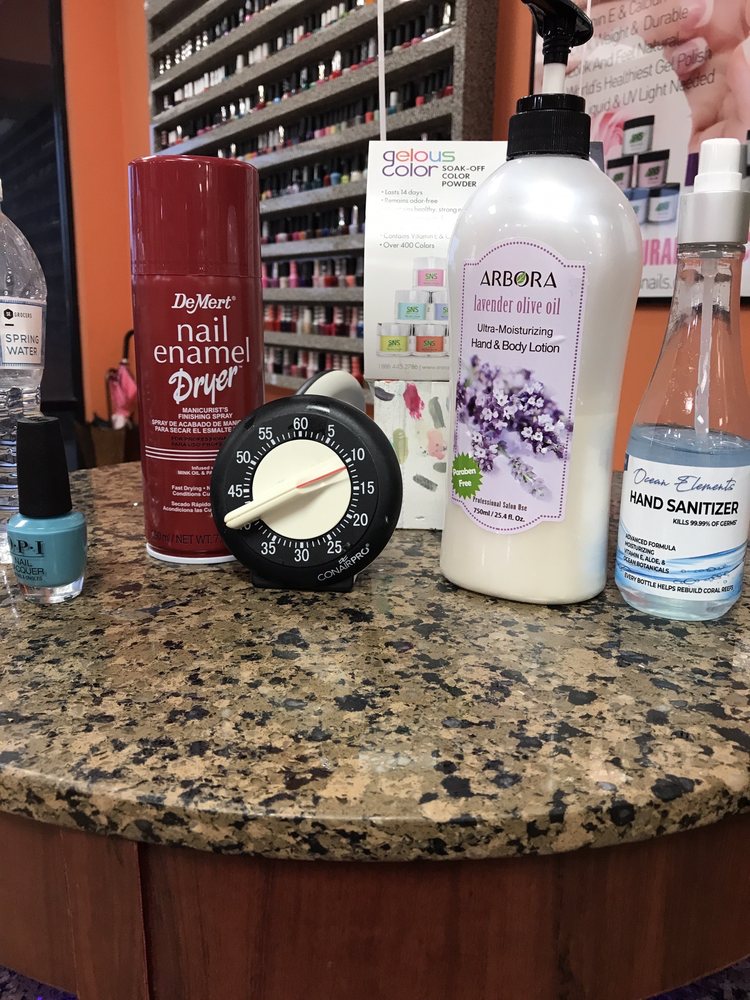 LEE NAIL Updated October 2024 14 Reviews 13140 Cortez Blvd