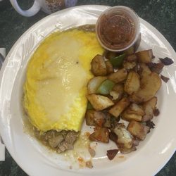 Chili Verde omelette with country potatoes