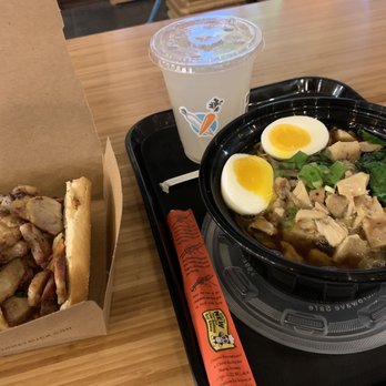 Bon Me - Test Kitchen - Vietnamese Near Me - Cambridge, Massachusetts