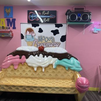 Mooos Creamery - Ice Cream & Frozen Yogurt Near Me - Yuma, Arizona Mooos Creamery - Ice Cream & Frozen Yogurt Near Me - Yuma, Arizona