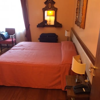Hotel San Guido - Double bed from foyer - Hotels Near Me - Milan, Michigan Hotel San Guido - Double bed from foyer - Hotels Near Me - Milan, Michigan