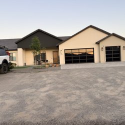 Zoes Garage Repair