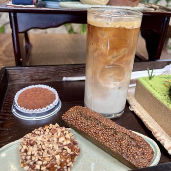 Cheongsu - Nuts Yakgwa - Coffee & Tea Near Me - Fort Lee, New Jersey