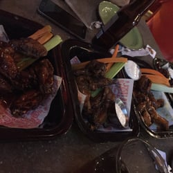 Las Alitas