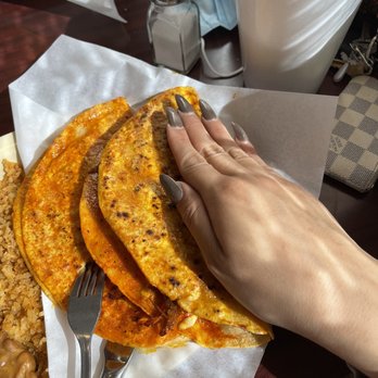 Saborcitos Latinos - Look how LARGE' home made corn tortillas - Mexican Near Me - San Fernando, California Saborcitos Latinos - Look how LARGE' home made corn tortillas - Mexican Near Me - San Fernando, California