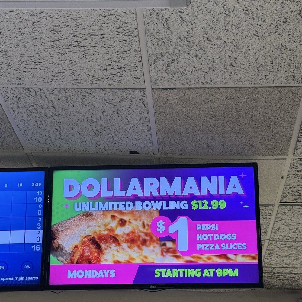 Pin Chasers - Midtown - Dollarmania on Mondays! - Bowling Near Me - Tampa, Florida Pin Chasers - Midtown - Dollarmania on Mondays! - Bowling Near Me - Tampa, Florida