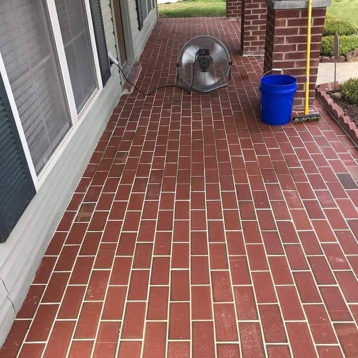 Slide of Watley Remodeling