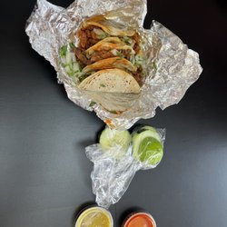 El Pariente Mexican Food - El Pastor and Chorizo Tacos