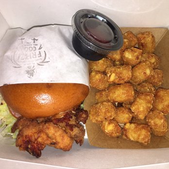 Fritzi Coop - Classic with tater tots - Chicken Wings Near Me - Los Angeles, California Fritzi Coop - Classic with tater tots - Chicken Wings Near Me - Los Angeles, California