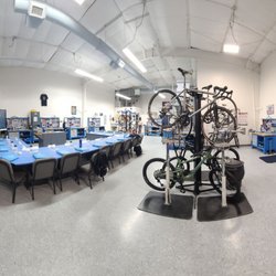United Bicycle Institute - The classroom.