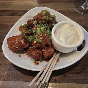 Yard House - Maui Pineapple Chicken - Bars Near Me - Raleigh, North Carolina Yard House - Maui Pineapple Chicken - Bars Near Me - Raleigh, North Carolina