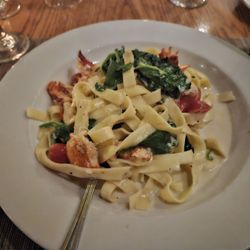 Louie's On The Avenue - Lobster tagliatelle