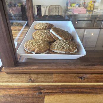 Sippin & Grazin - Sandwiches Near Me - Gray, Georgia Sippin & Grazin - Sandwiches Near Me - Gray, Georgia