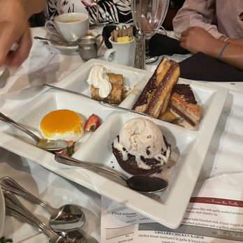 Oasis Restaurant - Sampler dessert - Afghan Near Me - Pleasanton, California Oasis Restaurant - Sampler dessert - Afghan Near Me - Pleasanton, California