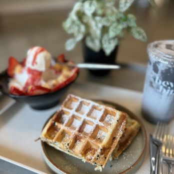 Heybings - IG: happyfoodieoc - Desserts Near Me - Costa Mesa, California Heybings - IG: happyfoodieoc - Desserts Near Me - Costa Mesa, California