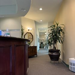 Center For Cosmetic & General Dentistry - The hallway into the cleaning rooms!