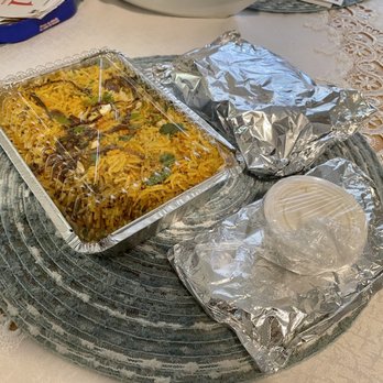 Tandoor - Lamb Biryani with Naan and Yogurt sauce - Indian Near Me - Middletown, Connecticut
