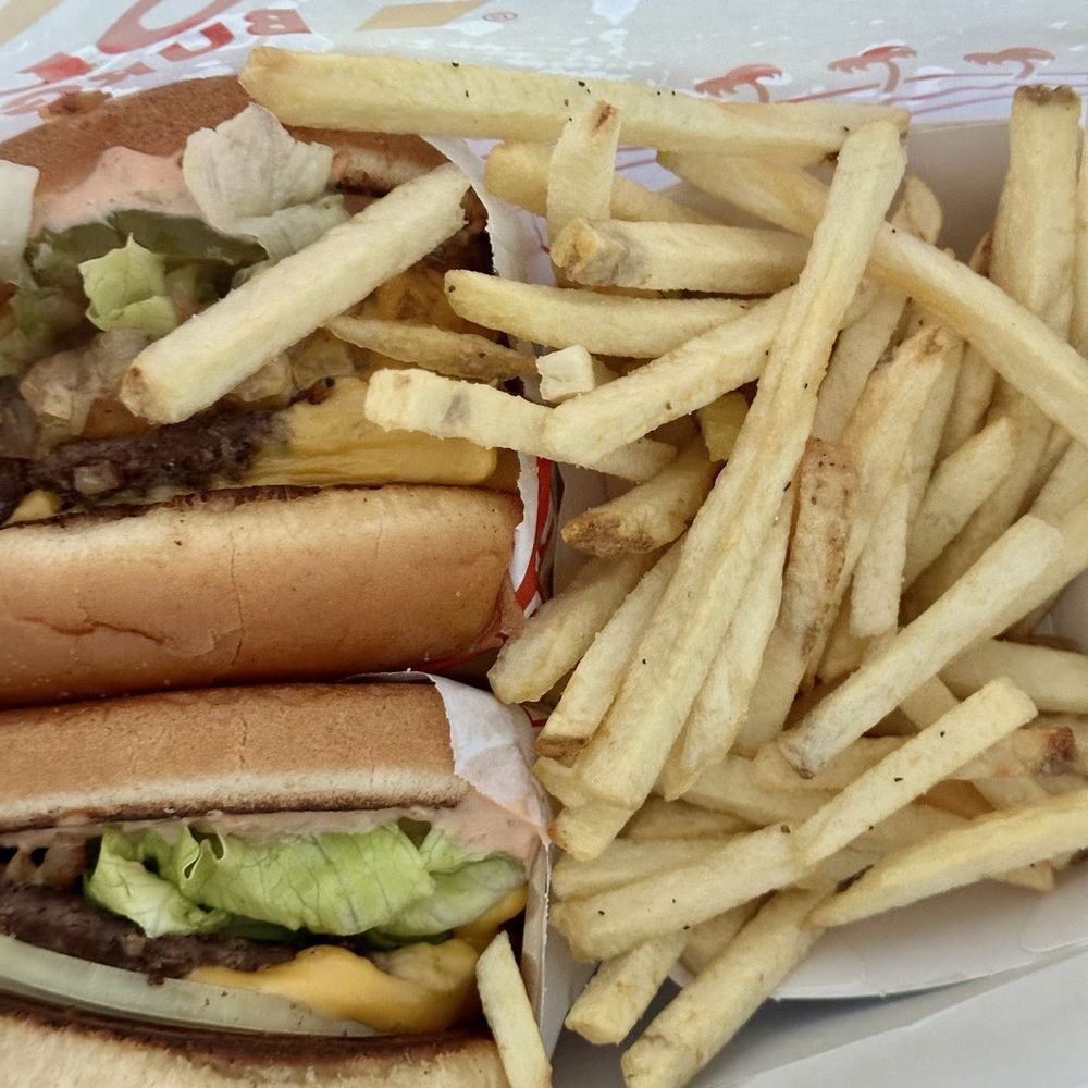 In-N-Out Burger - Cheeseburger - Burgers Near Me - American Fork, Utah In-N-Out Burger - Cheeseburger - Burgers Near Me - American Fork, Utah