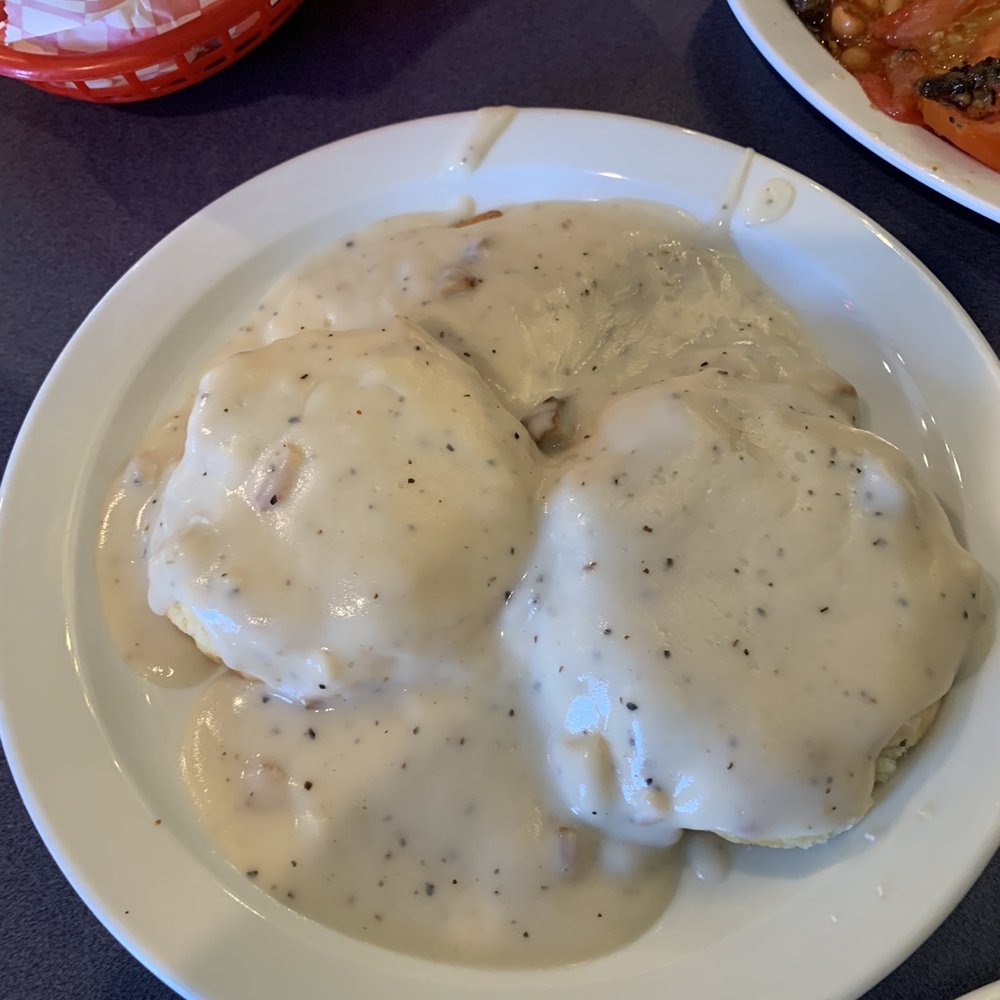 Annie's Cafe - Temecula - Biscuits and gravy - Breakfast & Brunch Near Me - Temecula, California