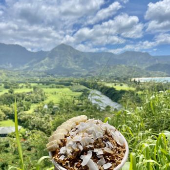 Nourish Hanalei - Incredible açaí bowl with an incredible view - Acai Bowls Near Me - Hanalei, Hawaii Nourish Hanalei - Incredible açaí bowl with an incredible view - Acai Bowls Near Me - Hanalei, Hawaii
