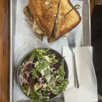 Caboose Commons - Salad and TBLT Sandwich - Breweries Near Me - Fairfax, Virginia
