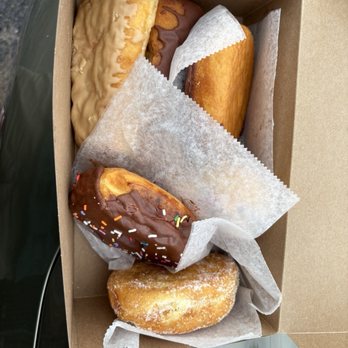 World's Fair Donuts - A half dozen delicious donuts - Donuts Near Me - Saint Louis, Missouri World's Fair Donuts - A half dozen delicious donuts - Donuts Near Me - Saint Louis, Missouri