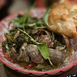 Electric Piggy BBQ - Clams...delicious
