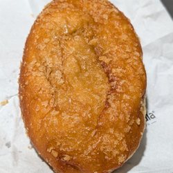 Baker Duck - Tempura curry beef bun