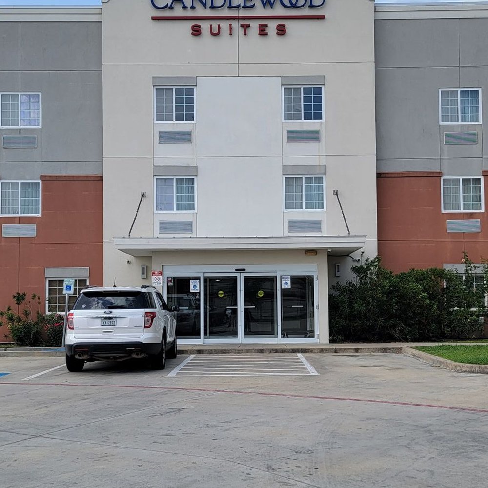 BEST of Manvel Hotels - Yelp