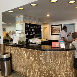 Lobby Lobby
